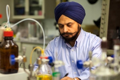 Meet Indian Origin Gurtej Sandhu, the Biggest Indian Inventor Alive Meet Indian Origin Gurtej Sandhu, the Biggest Indian Inventor Alive