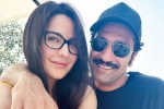 Katrina Kaif And Vicky Kaushal good news, Katrina Kaif And Vicky Kaushal couple, katrina kaif and vicky kaushal expecting their first child, Vijay