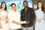 Chiranjeevi, Lawrence Charitable Trust in Telugu states, megastar donates big for lawrence, Tamil directors