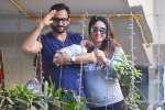 Saif updates, Saif updates, official pic of saif and kareena, Saif and kareena