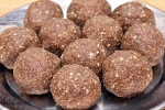 Raagi And Gur Ke Laddoo healthy, Raagi And Gur Ke Laddoo ingredients, how to make delicious raagi and gur ke laddoo, Laddu