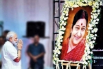 Narendra Modi paying tribute to sushma swaraj, Ministry of external affairs, sushma swaraj transformed mea narendra modi, Sushma swaraj