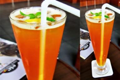 Gorge more muskmelon as Melon Tango Gorge more muskmelon as Melon Tango},{Gorge more muskmelon as Melon Tango