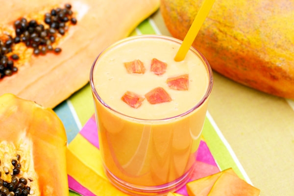 Papaya Smoothie that can Help with Bloating Papaya Smoothie that can Help with Bloating